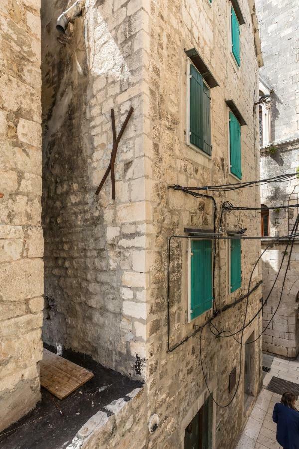 Golden Gate Luxury Rooms - Unique Unesco Location Split Exterior foto